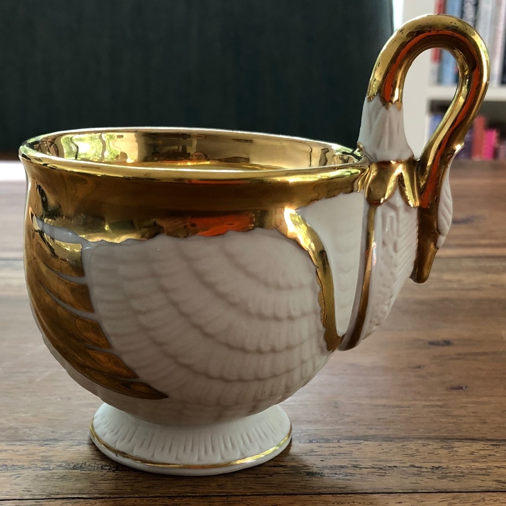 Sadek Gilded Porcelain Swan Cup